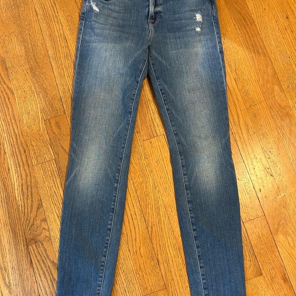 Frame Denim Distressed Blue Skinny Jeans
